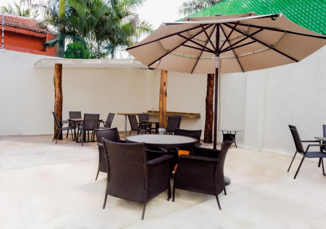 Studiotel Cancún Exterior foto